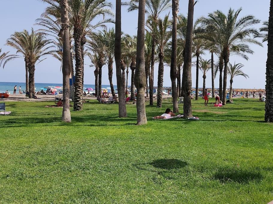 Lux. Frontbeach-Terrace. 5 Pools.Tv. 2 A.C.Netflix Benalmadena Ngoại thất bức ảnh