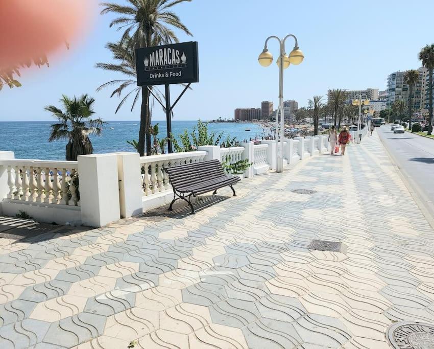 Lux. Frontbeach-Terrace. 5 Pools.Tv. 2 A.C.Netflix Benalmadena Ngoại thất bức ảnh